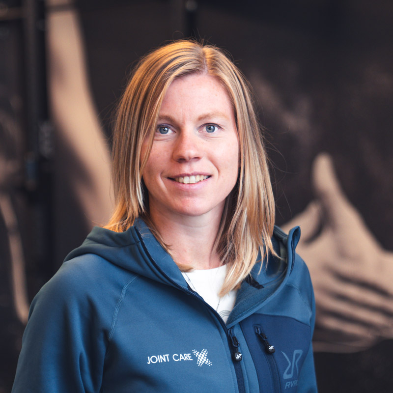 Laura de Jong, sportfysiotherapeut bij Joint.Care, gespecialiseerd in sportfysiotherapie, echografie en dryneedling